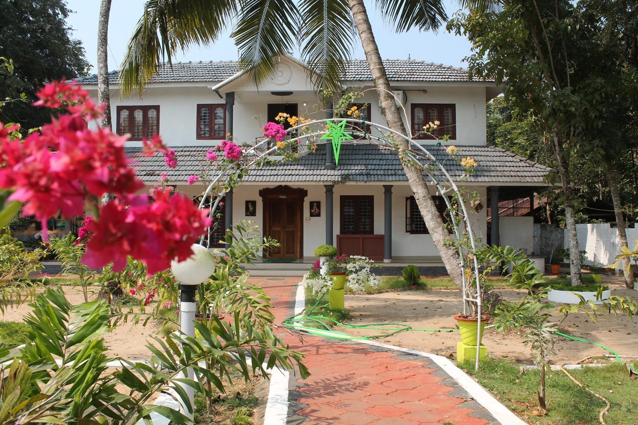 Ferienwohnung Marari Peterland Alappuzha Exterior foto